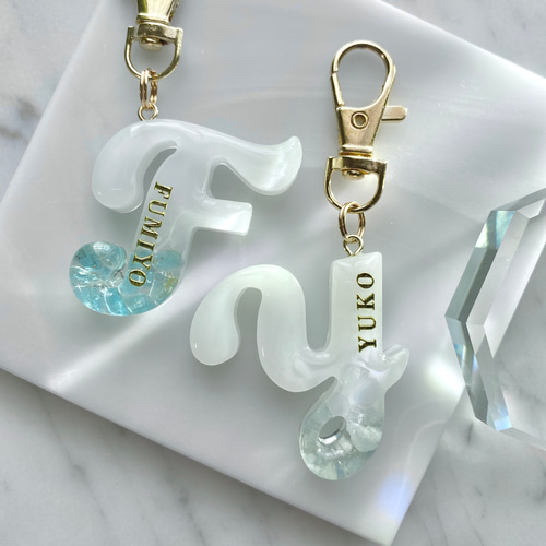 ①【1点150円】K16GP イニシャルチャーム♡ゴールド（名入れ/文字入れ  