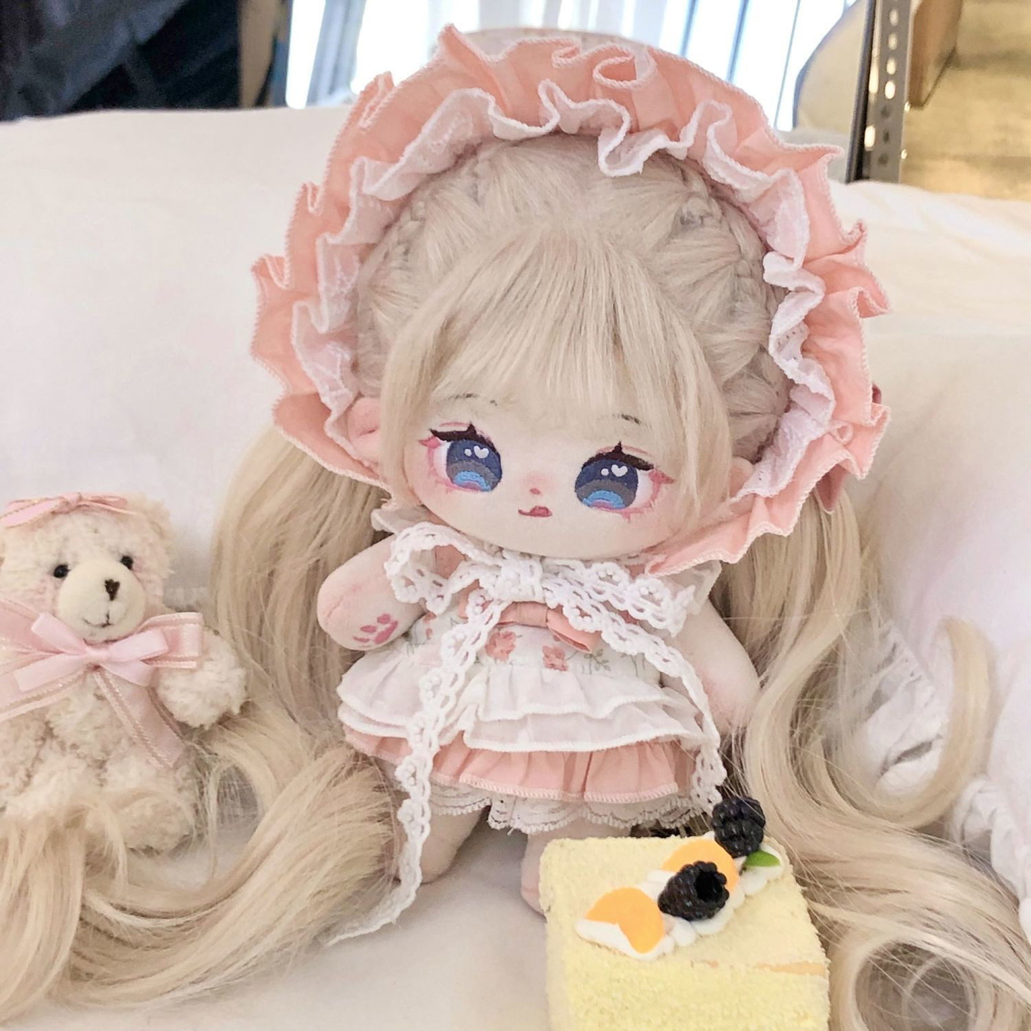 2#716 プリズムピンク×WHレース ハンドメイド 20cmぬい服(無属性)