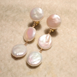 3連 コインパール イヤリング 14kgf サージカルステンレス イヤリング