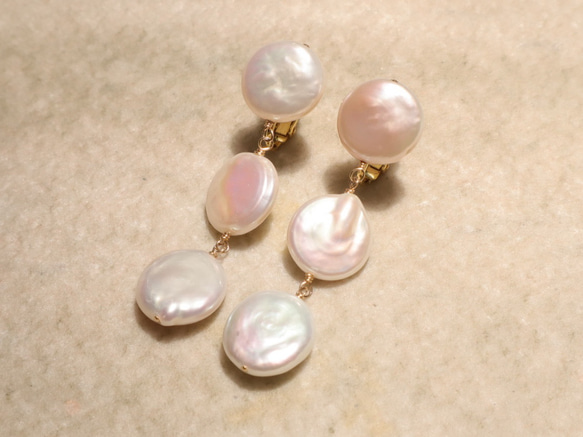 3連 コインパール イヤリング 14kgf サージカルステンレス イヤリング