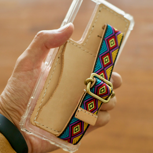 iPhoneスマホケース 本革 ヌメ革 ネイティブ柄 楽天市場】「iphone 16 対応」本革製 スマホケース「グリップ