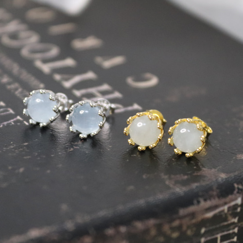アクアマリン ピアス クラウンデザイン ４mm アクアマリン ピアス クラウンデザイン 4mm