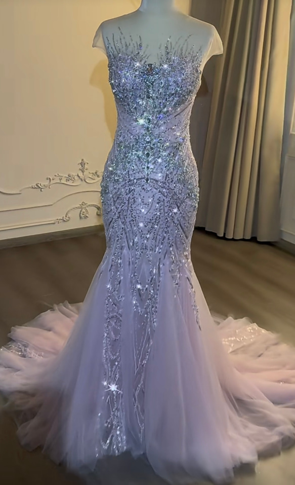 顧客満足度99％以上！編み上げデザイン　ピンク紫　チュール　ストーン　トレーン結婚式挙式　パーティードレス結婚式　お買い 