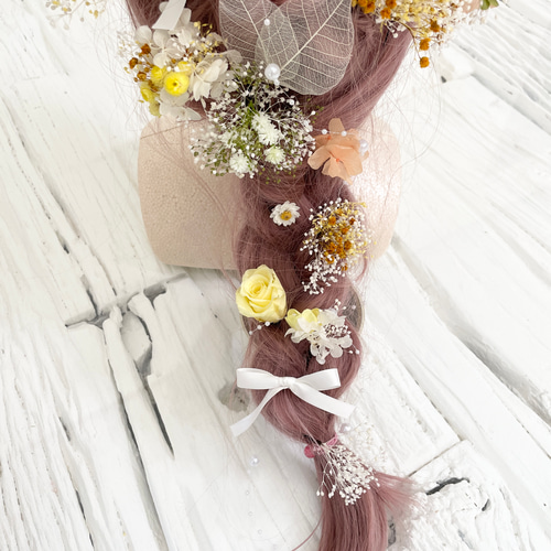 レッドよー ラプンツェル髪飾り♡挟むタイプ ラプンツェル髪飾り♡赤 レインボー 挟むタイプの通販 by ❀mi❀flower