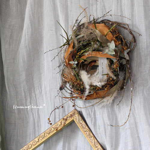 30㎝　ドライアンドラとコットンの大人ブラウンクリスマスリース　グレビレア wreath「鳥の巣と夕焼け」№2 小豆柳とグレビレアゴールドのリース