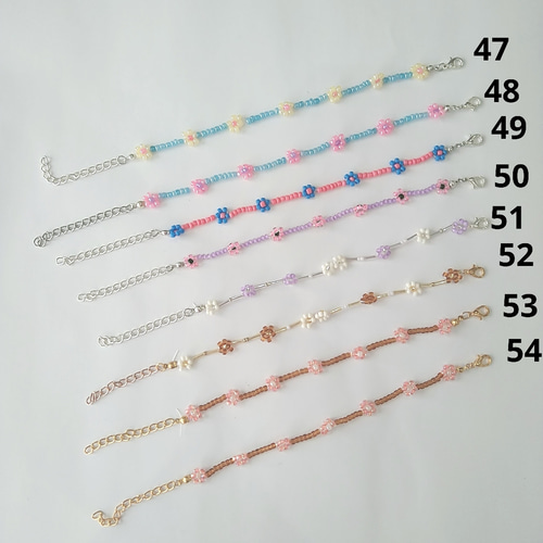 白紫ビーズブレスレット ビーズブレスレット ブレスレット 紫 パープル 白 ビーズアクセサリー