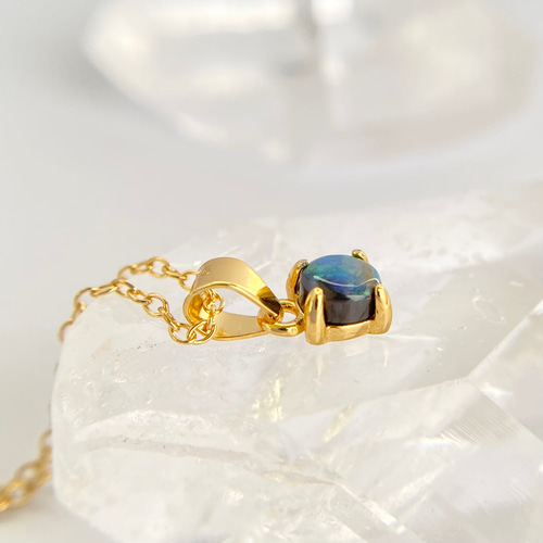 ❤❤〚ボルダーオパール 〛 　　流れるオーロラ ✨✨ ボルダーオパール オーストラリア産 0.83ct【241107-2673