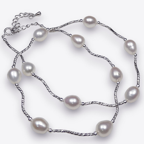 美品　ネックレス　本真珠　パール　SILVER 約6.8㎜〜7.3㎜ 本真珠ネックレスパール6.8〜7.3ミリ