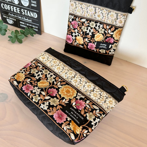 1867.ハンドメイド ファスナーバッグ ジョリーフルール コラージュ柄