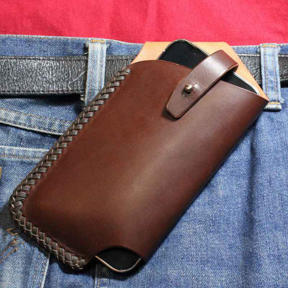 ベルト装着スマホホルダー プラスサイズ チョコブラウン rm362