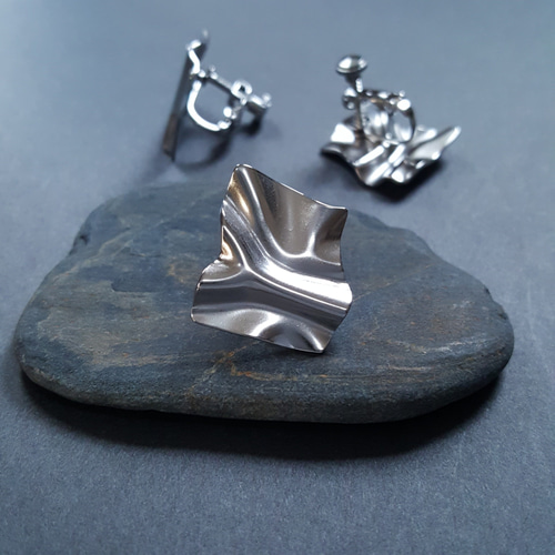 1ペア] オール ステンレス origami スクエア イヤリング