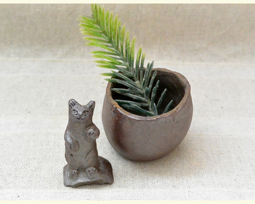 陶芸家　人気作家　植葉香澄　ネコトリ型ポピー文　盃　ねこ　猫　共箱 Amazon.co.jp: 陶芸家 人気作家 植葉香澄 ネコトリ型ポピー文 盃