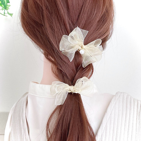 ダブルリボン ポニーフック 【ゴールド ベージュ】チュールリボン オーガンジーリボン ヘアリボン ヘッドアクセサリー 9枚目の画像