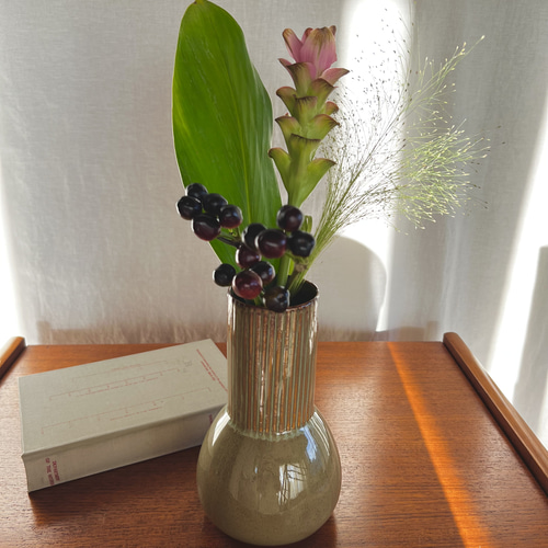 緑釉　花瓶　花器　共箱　花入　フラワーベース　K288 緑釉花瓶花器共箱花入フラワーベースK288