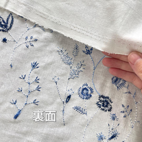 【チビクロ様オーダー専用ページ】リネン刺繍 s11-h▽コットンリネン刺繡生地▽ブルー 花柄 ホワイト フラワー 植物