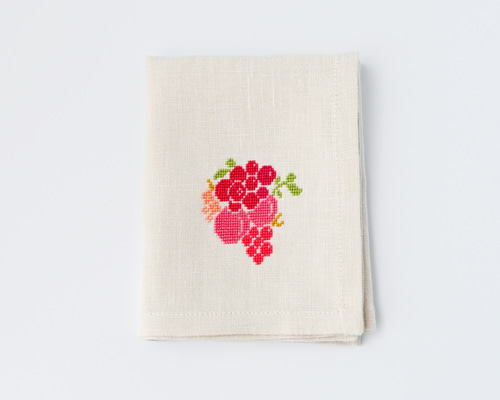 かわいい果実の刺繍 リネンの長方形ハンカチ ほっこりクロス