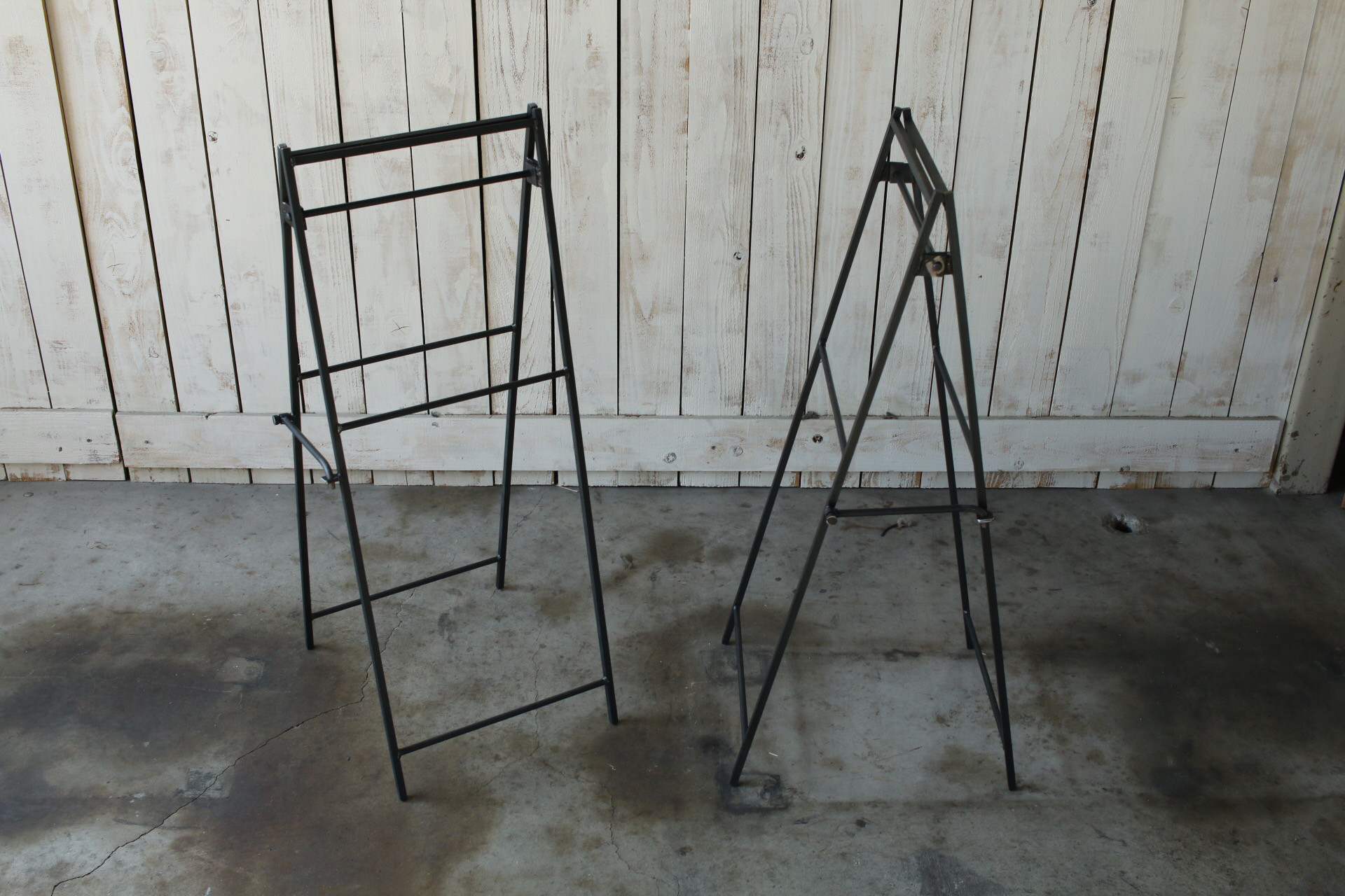 折り畳み式アイアン角棒シェルフ(アイアン家具 アイアン什器