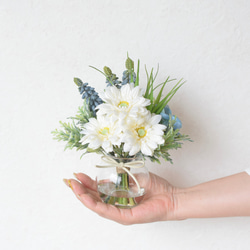 省スペース＊ホワイトガーベラと紫陽花《フェイクウォーター》Creema限定 3枚目の画像