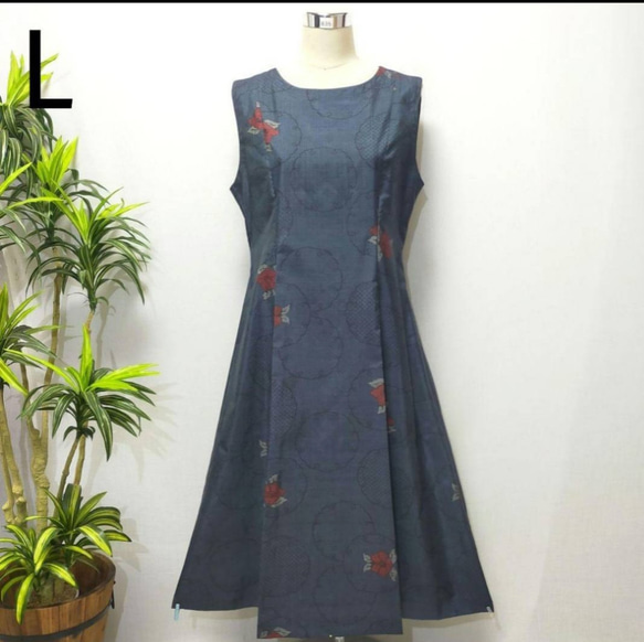 着物リメイク　ジャンパースカート　ロングワンピース　花柄　2WAY ノースリーブ 着物リメイク 花柄ワンピース ジャンパースカート 2WAY