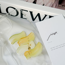 【waveline】olive×gold ニュアンス スマホケース iphone/アクリル絵の具 5枚目の画像