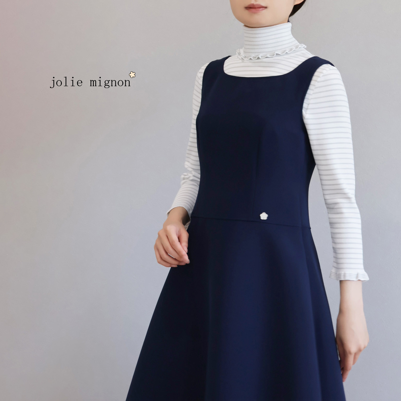 【3サイズから選べる◎】細ボーダー柄 7分袖タートルプルオーバー【ホワイト×ライトグレー】