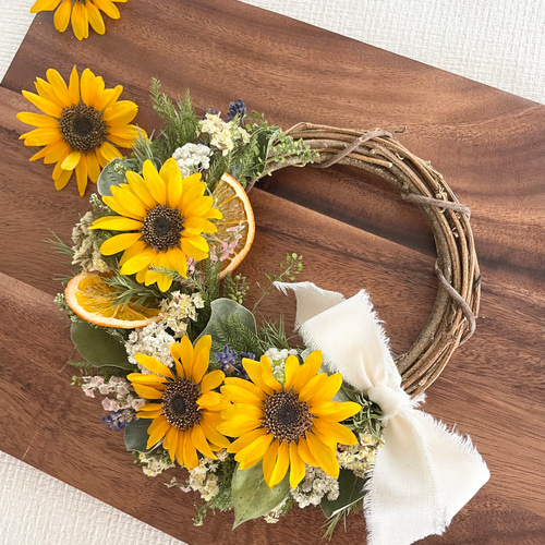 ドライフラワーリース　夏リース　ひまわり　ブルーファンタジア　リース　スワッグ ドライフラワーリース夏リースひまわりブルーファンタジアリーススワッグ