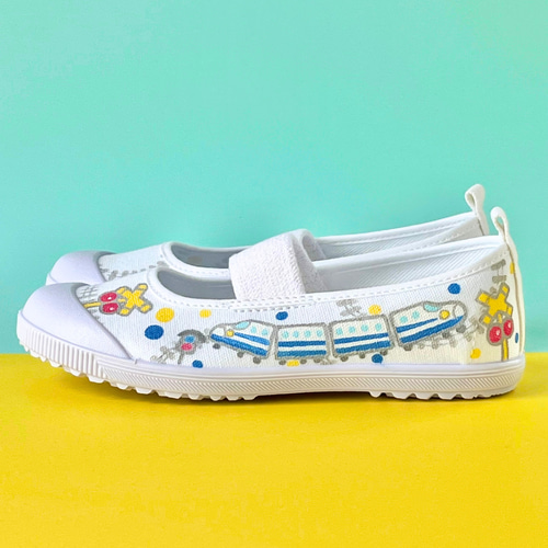 名入り・大スキ新幹線上履き/ひかり その他入園グッズ まほうの上履き