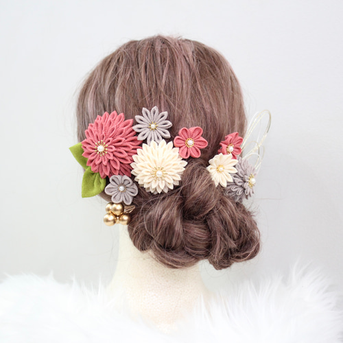 つまみ細工☆成人式用髪飾り☆成人式 髪飾り 卒業式☆結婚式☆和装