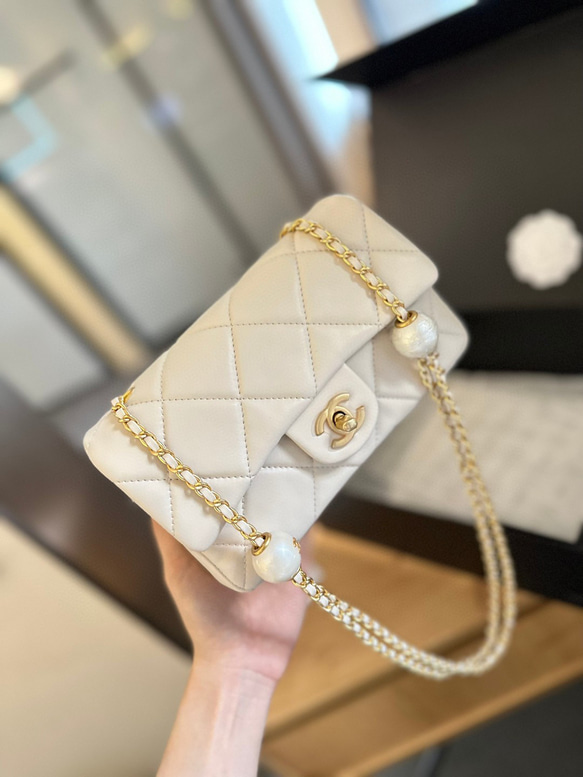 CHANEL バッグ　ショルダーバッグ　斜めがけ 人気 CHANEL シャネルショルダーバッグ ショルダーバッグ