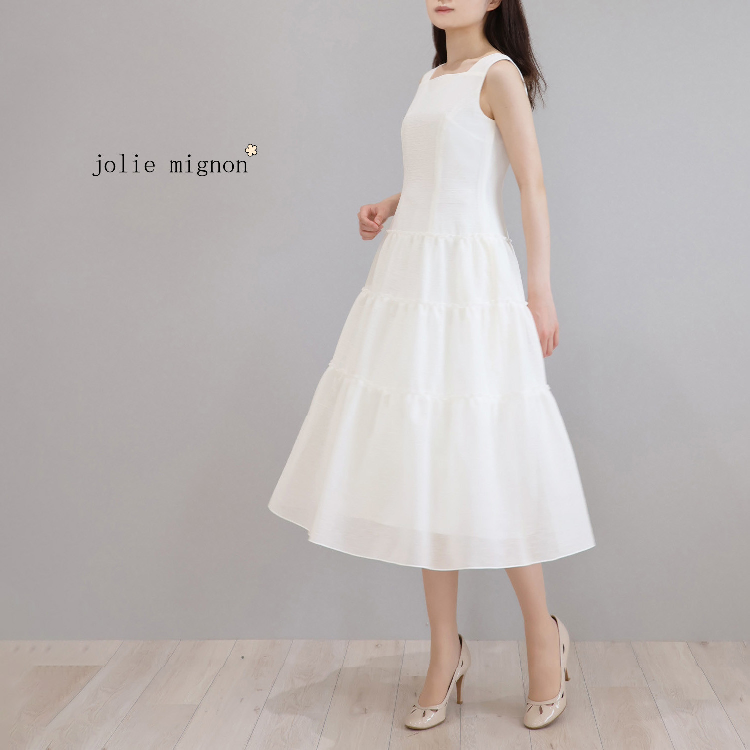 【4色から選べる◎】エレガント ティアードワンピース【オフホワイト】