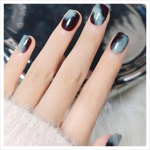 N384》既成ネイルチップ24枚セット ショート 茶色 水色 大人可愛い