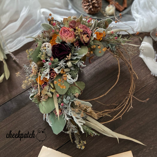 エレガントアンティーク　クラッシック　ハーフ　リース　ドライフラワー エレガントアンティーククラッシックハーフリースドライフラワー