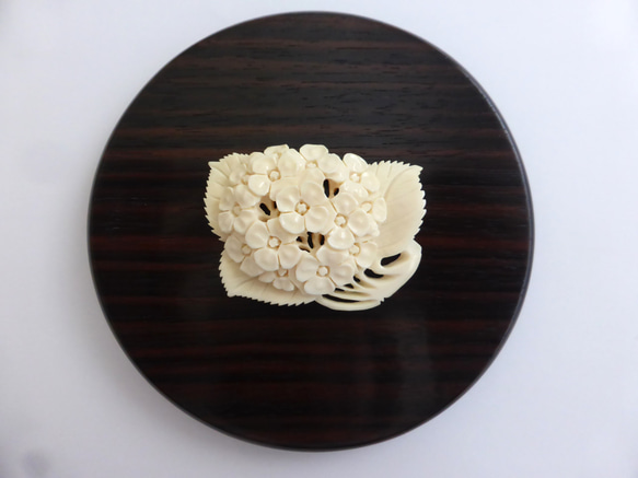 本象牙　アイボリーカービング　ナンタケットバスケット用オーナメント「紫陽花/アジサイ」(Ⅳ) 紫陽花/アジサイ