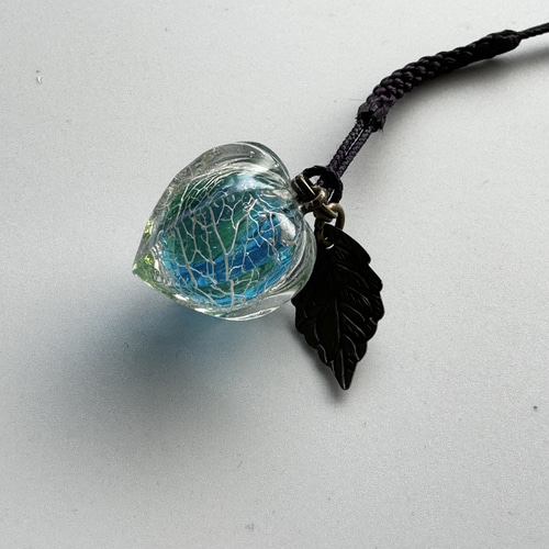 鬼灯レジンの帯飾り《青緑》 その他アクセサリー twinkle_resin 鬼灯レジンの帯飾り《青緑》 その他アクセサリー twinkle_resin