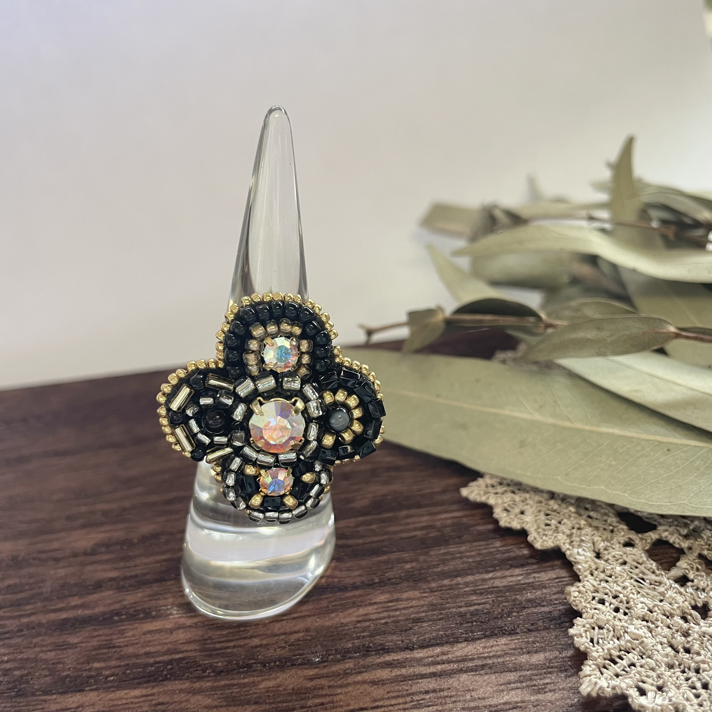 天然石のビーズ刺繍リング 指輪・リング aya 通販 17854965