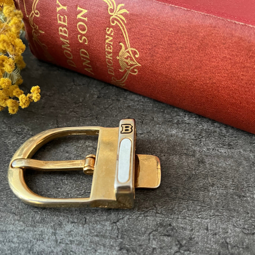 送料無料】イタリア BALLY ヴィンテージ バックル レトロ メタル