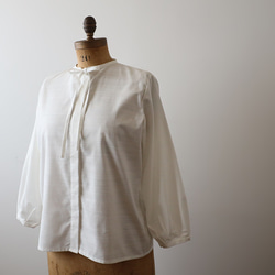最終お値下♡美品 ✨️ 45rpm綿100%白ブラウス　羽織り前開リボン紐 ラスト3最終SALEギマ擬麻コットン 細リボン ブラウス 隠しボタン