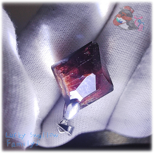 ◇ 大きな粒結晶 ガーネット ファンシー ファセットカット ペンダント