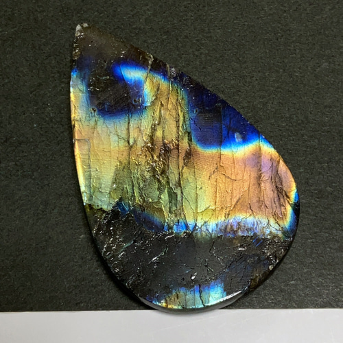 マルチカラーラブラドライト[730] 54x33mm 94Cts 天然石 ／ ルース