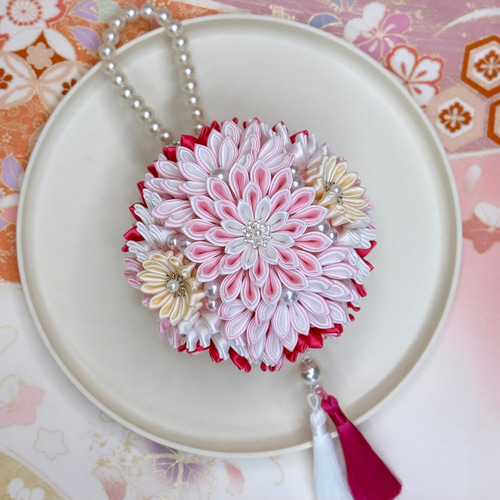 サテンつまみ細工のボールブーケ 小『桜』/七五三ボールブーケ サテンつまみ細工のボールブーケ 小『桜』/七五三ボールブーケ