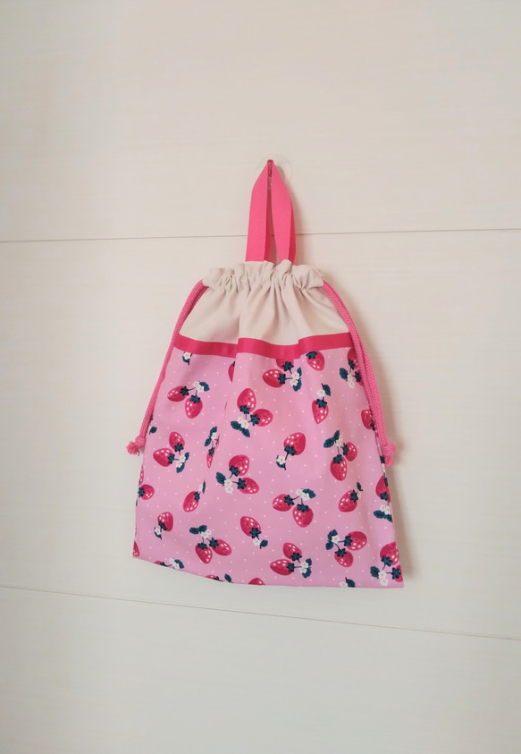 ハンドメイド＊リボンのお弁当袋ランチョンマット＊いちご