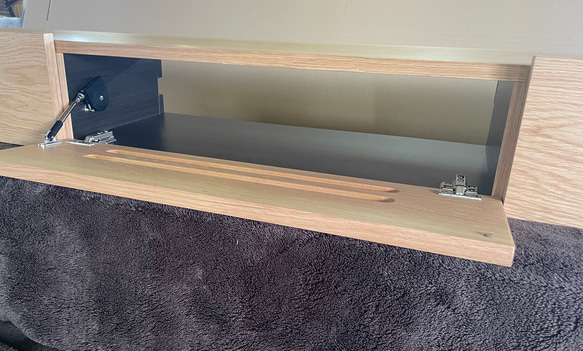 壁掛け　150センチ　フロートテレビボード　天然木突き板　オイル仕上げ　オーク　ウォールナット　ブラックチェリー イメージ違い