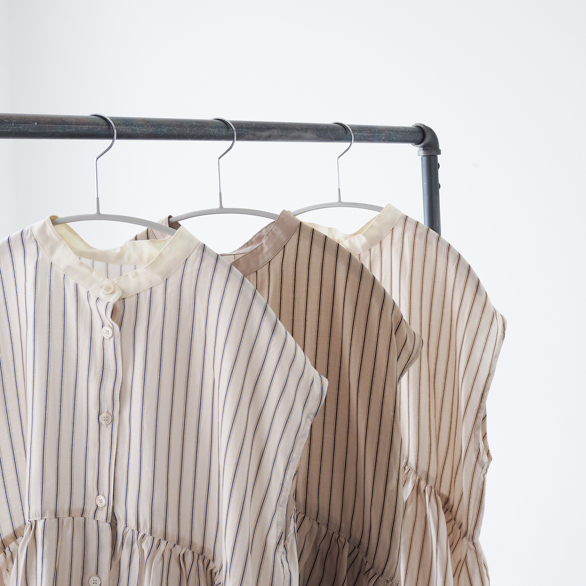 【夏の福袋】2点セット ストライプ バンドカラーブラウス(ノースリーブ) 8,250円