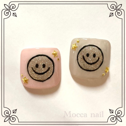 170】 親指のみ フラッシュニコちゃん グレー×ピンク フットネイル  