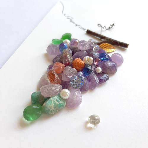 実りのブドウ〉天然石・シーグラスアート その他アート moon