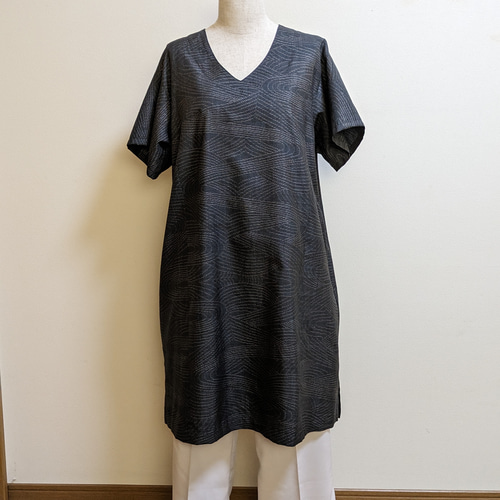 SOLD お値下げ中 着物リメイク チュニック 大島紬 FREE SIZE SOLD お値下げ中 着物リメイク チュニック 大島紬 FREE SIZE