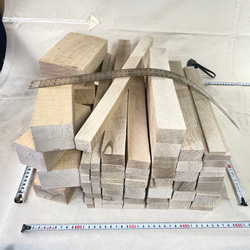 樫 乾燥材 端材 平 角 ブロック 17kg(G1754)模型 杭 DIY 彫刻 大工