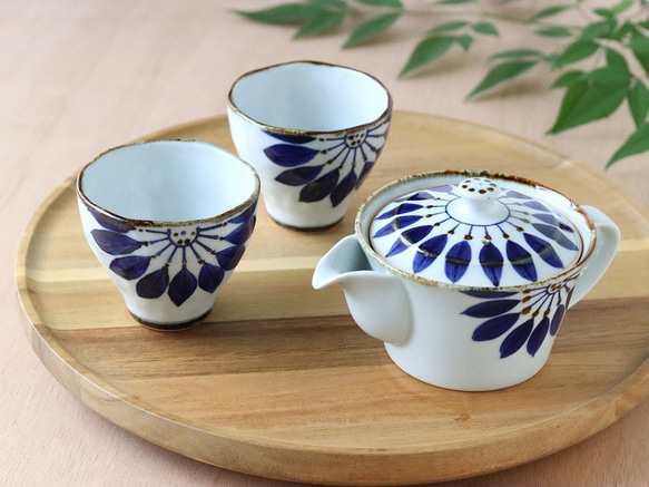 【波佐見焼　ポット】ポット　ブルーフラワー 2枚目の画像