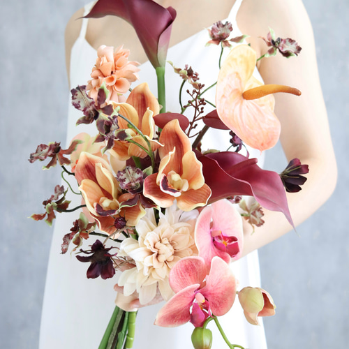 ウェディングブーケ ピーチ バーガンディ ピンク アンスリウ厶 胡蝶蘭