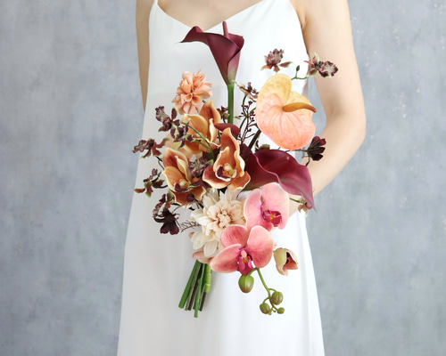 テラコッタとバーガンディのウェディングブーケ 造花ブーケ 胡蝶蘭